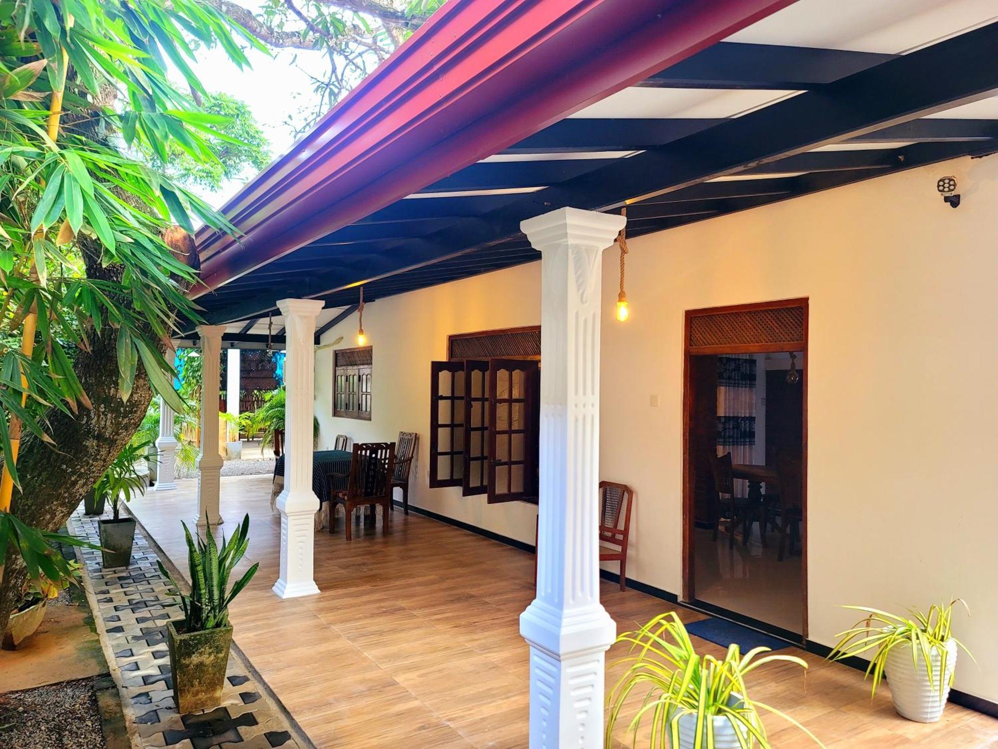 Aqua villa Weligama Esterno foto